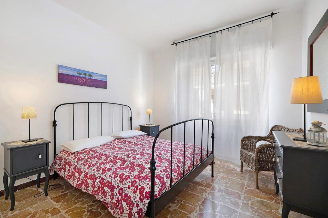 Apartament Marina Finale Ligure Zewnętrze zdjęcie