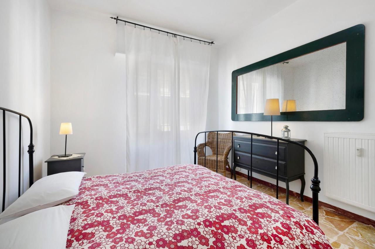 Apartament Marina Finale Ligure Zewnętrze zdjęcie
